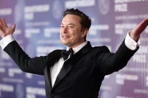 Elon Musk at the tenth Breakthrough Prize ceremony