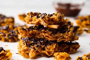 Side shot of stacked pieces of cornflake brittle crack.